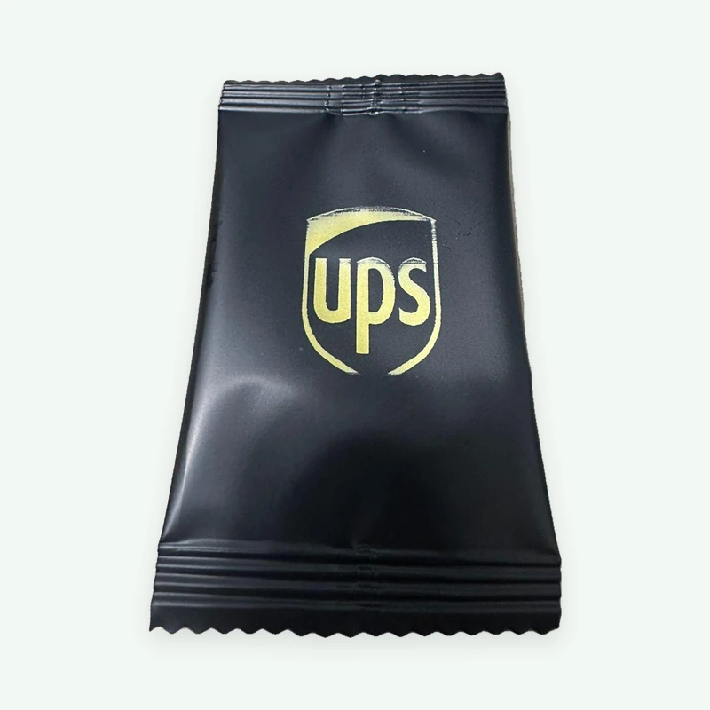 Nutify-Keksverpackung mit Logo von UPS